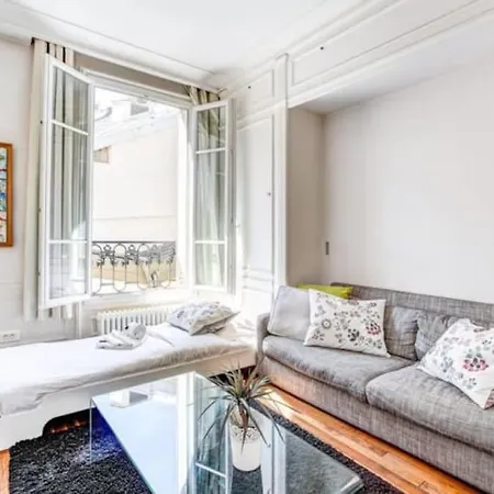 Apartment Guestready - Spacious Near Champs-elysees *