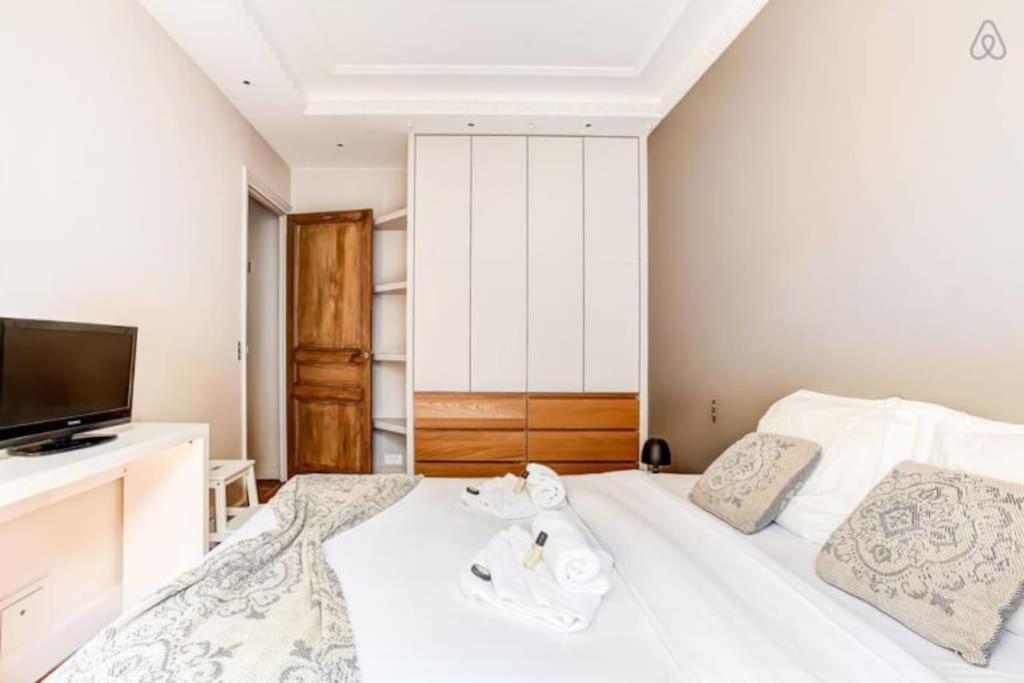 Guestready - Spacious Near Champs-elysees Paris